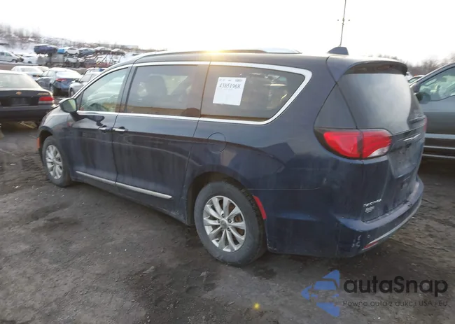 2C4RC1BG0KR554792: 43851968