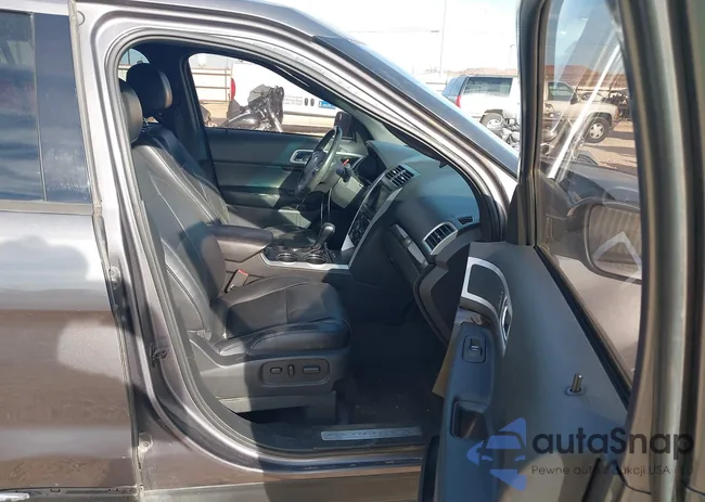 1FM5K7F88EGA17094: 43852001