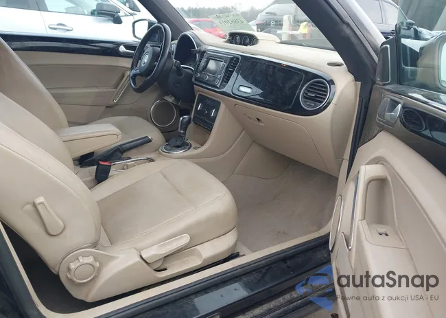 3VW5L7AT6EM814539: 43852011