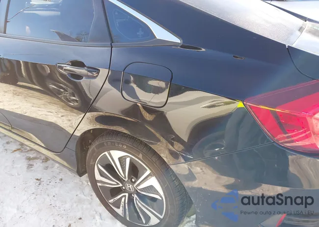 19XFC1F32GE030899: 43852079