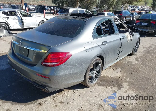 WDDZF4JB5JA383061: 43852239