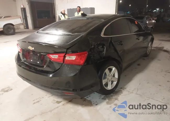 1G1ZB5ST1NF204180: 43852247