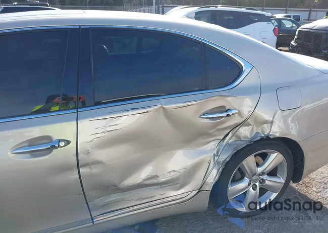 JTHBL5EF8A5101039: 43852271