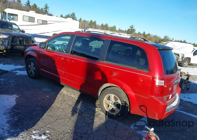 2D4RN4DE6AR232862: 43851553