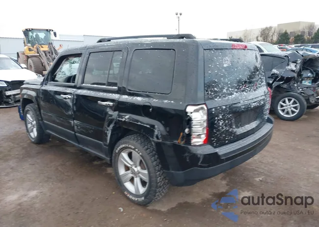 1C4NJPBB3DD213677: 43851574