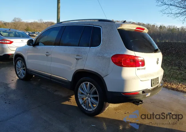 WVGAV7AX0CW559393: 43851641