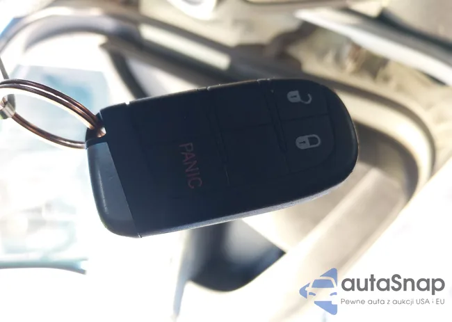 3C4PDCBG7DT619315: 43851653