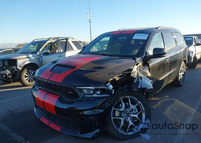 1C4SDJCT9TC164231: 43851660