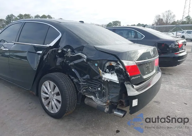 1HGCR3F83DA006796: 43851701