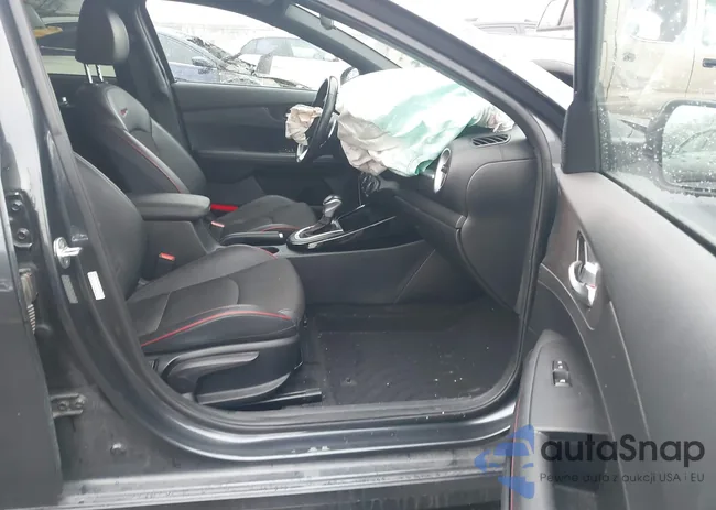 3KPF44AC0ME396636: 43851799