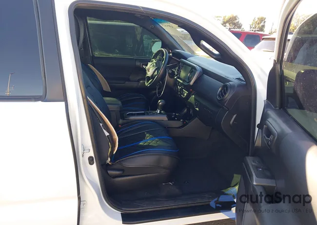 3TMCZ5AN8PM602002: 43851829