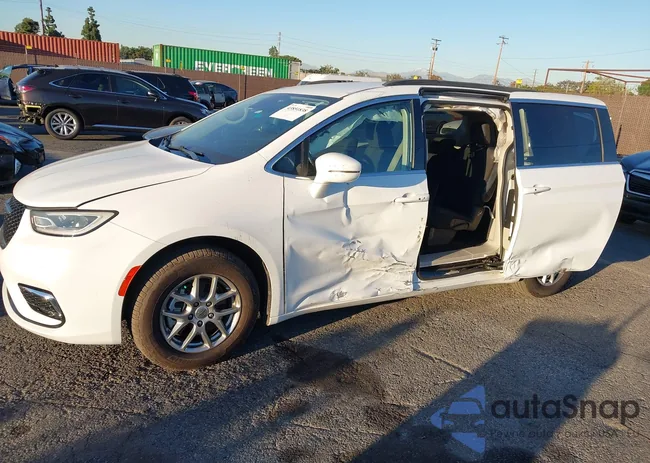 2C4RC1FGXMR550259: 43851838