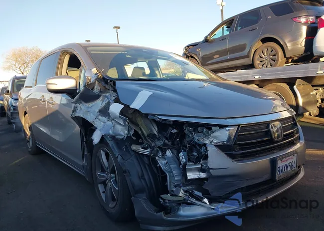 5FNRL6H59MB043180: 43851863