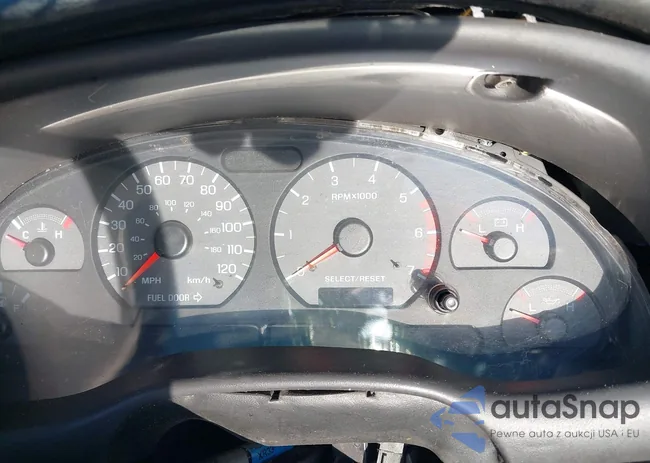 1FAFP4440XF208404: 43853077