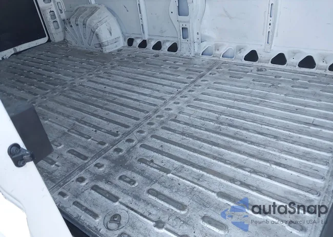 3C6TRVDG2JE101970: 43853229