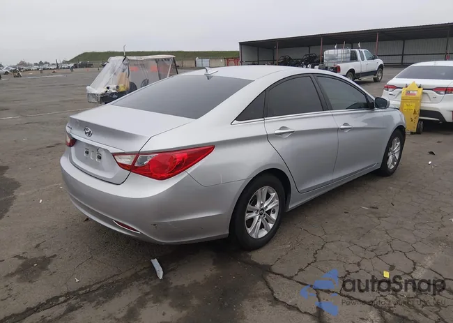 5NPEB4AC4DH780500: 43853235