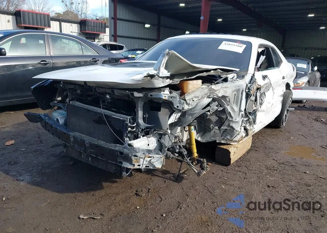 2C3CDZFJ5GH152663: 43852580