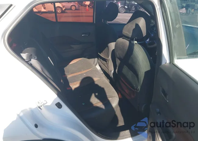 3N1CP5CU8KL540998: 43852607