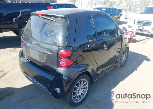 WMEEJ3BA1FK804199: 43852838