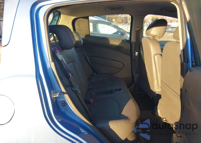 KL8CF6S98DC618559: 43852862