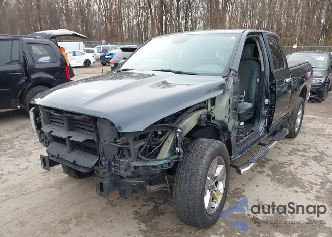 1C6RR7GTXJS153584: 43852894