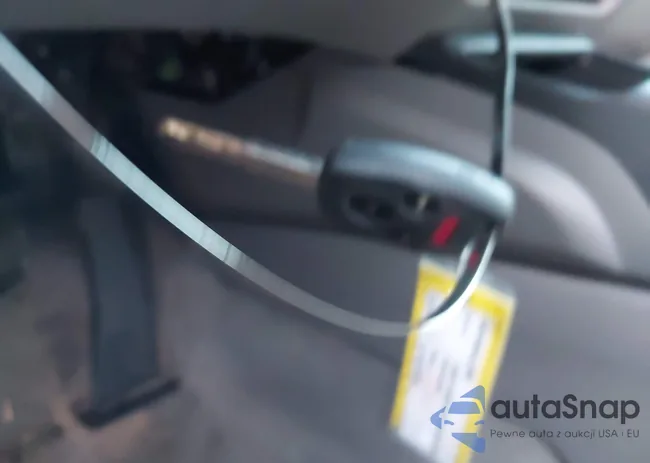 2HGFA16508H321092: 43853895