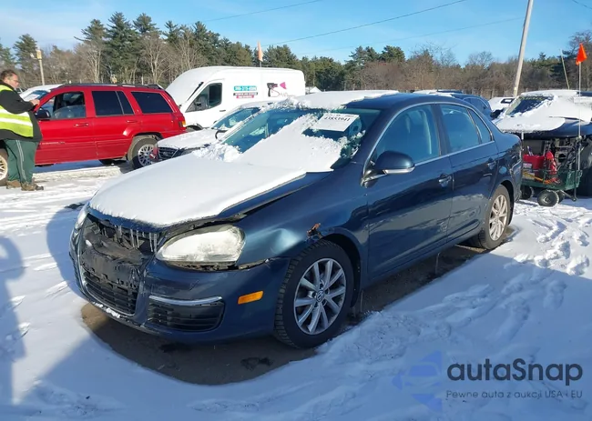 3VWRZ7AJ3AM060816: 43853941