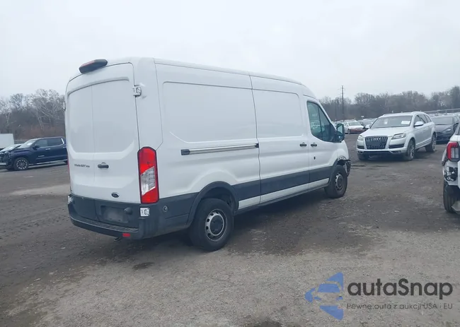 1FTYR2CM9KKB30126: 43854258