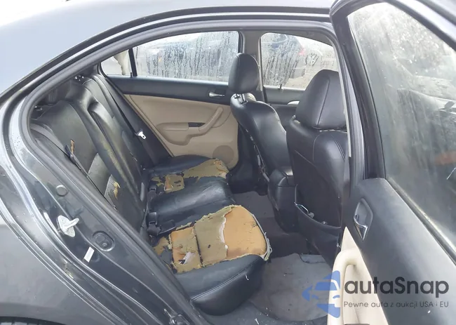 JH4CL968X4C023519: 43853663