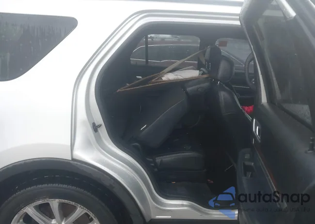 1FM5K7F84HGC33643: 43854989