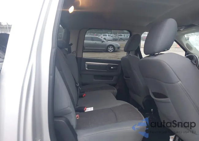 1C6RR7LT6ES277556: 43855088