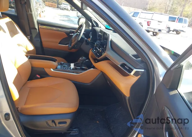 5TDKDRBH0PS524731: 43855102