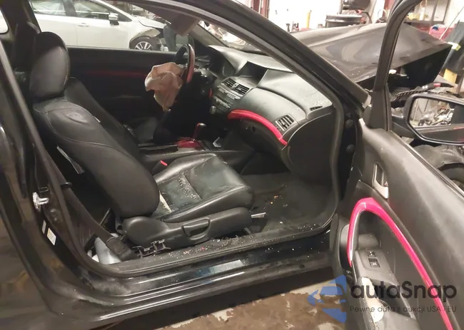 1HGCS1B89BA002635: 43855166