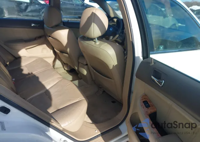 1HGCM56815A117553: 43855280