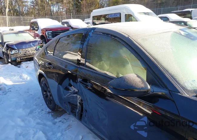 1HGCY1F49SA011678: 43855387