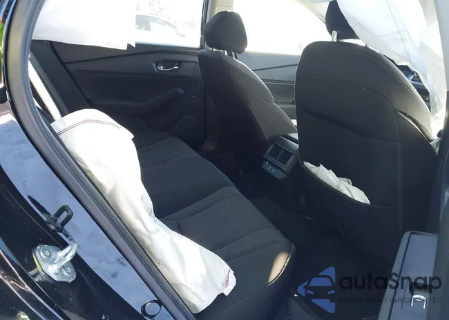 1HGCY1F49SA011678: 43855387