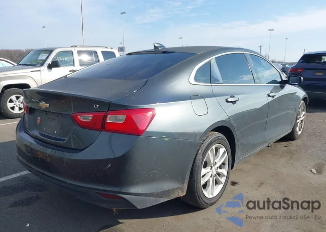 1G1ZE5STXHF153385: 43855432