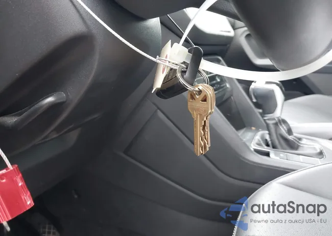 3VV3B7AX5PM058836: 43855439