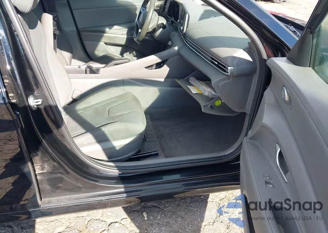 KMHLM4AG1PU547541: 43854508