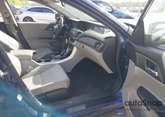 1HGCR2F30EA144750: 43854523