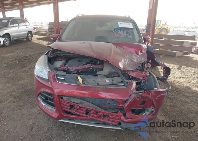 1FMCU0J95FUA43762: 43854562