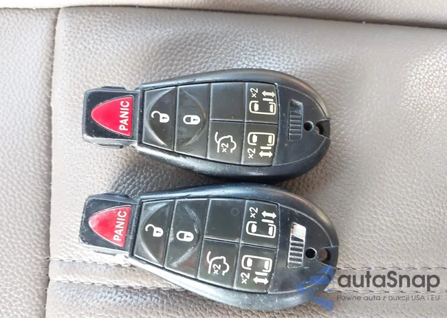 2C4RC1BG7FR654426: 43854685