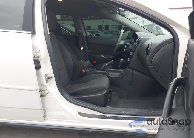 1G2ZG558664244871: 43854756