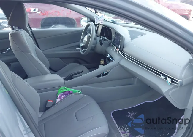 KMHLM4AG5PU431520: 43854860