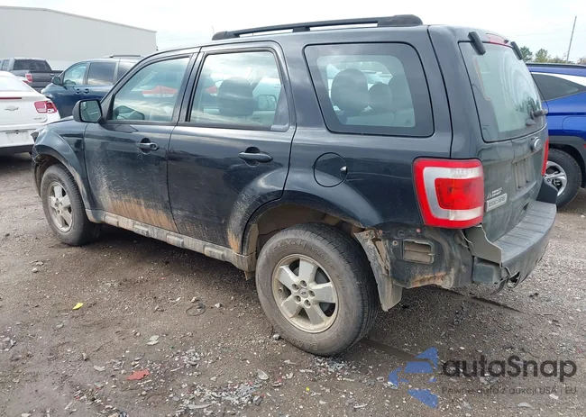 1FMCU9C74BKB46256: 43855916