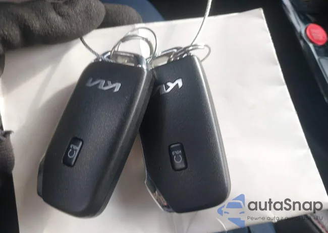 KNDJ53AU8P7845477: 43855985