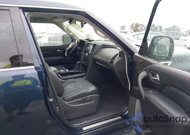 JN8AZ2AF7M9720068: 43856083