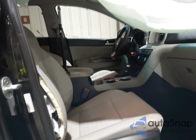 KNDPM3AC2L7733272: 43856088