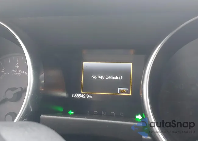 1FA6P8TH8L5134757: 43856327