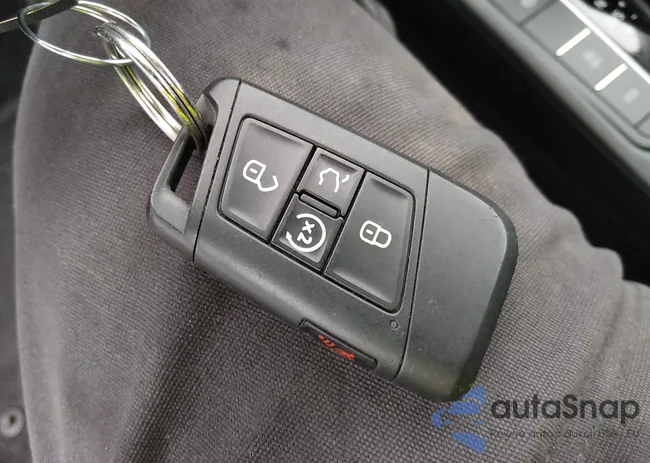 3VWC57BU0KM134897: 43856344